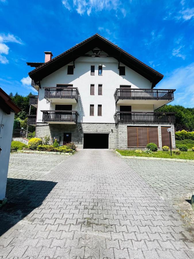 Apartament Rodzinny Retro Gorska Holdimex By Rentilopl Szczyrk Zewnętrze zdjęcie